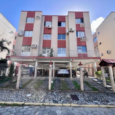 Apartamentos com 54m², 2 quartos, 1 garagem, no bairro Roçado em São José
