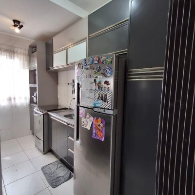 Apartamentos com 62m², 2 quartos, 1 garagem, no bairro Areias em São José