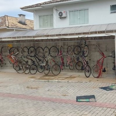 Apartamentos com 62m², 2 quartos, 1 garagem, no bairro Areias em São José