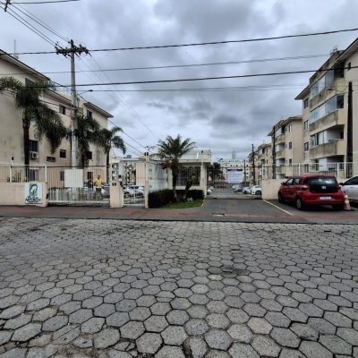 Apartamentos com 62m², 2 quartos, 1 garagem, no bairro Areias em São José
