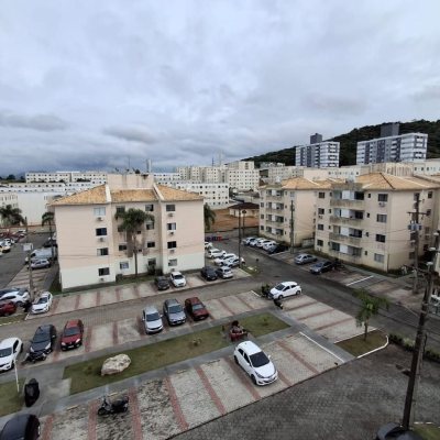 Apartamentos com 62m², 2 quartos, 1 garagem, no bairro Areias em São José