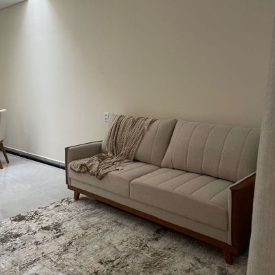 Casa Residencial com 63m², 2 quartos, 1 suíte, 1 garagem, no bairro Ingleses do Rio Vermelho em Florianópolis