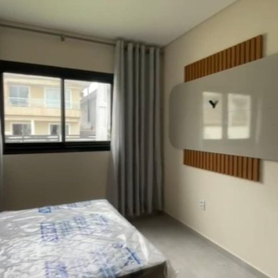 Casa Residencial com 63m², 2 quartos, 1 suíte, 1 garagem, no bairro Ingleses do Rio Vermelho em Florianópolis