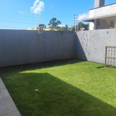 Casa Residencial com 164m², 3 quartos, 2 suítes, 2 garagens, no bairro Ingleses do Rio Vermelho em Florianópolis