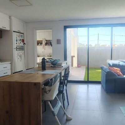 Casa Residencial com 164m², 3 quartos, 2 suítes, 2 garagens, no bairro Ingleses do Rio Vermelho em Florianópolis