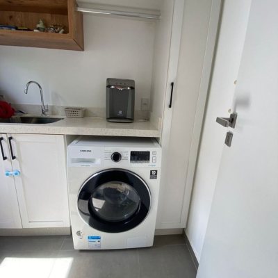 Casa Residencial com 164m², 3 quartos, 2 suítes, 2 garagens, no bairro Ingleses do Rio Vermelho em Florianópolis