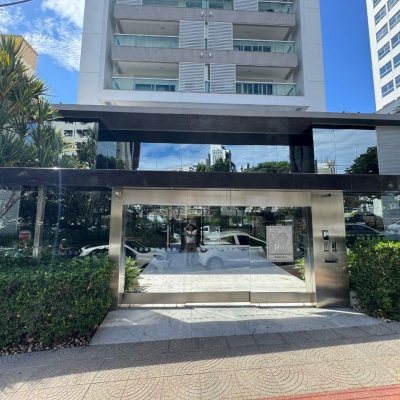 Studio Residencial com 52m², 1 quarto, 2 garagens, no bairro Centro em Florianópolis