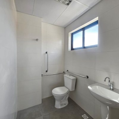 Predio com 414m², 8 garagens, no bairro Jardim Atlântico em Florianópolis