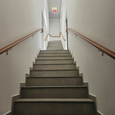 Predio com 414m², 8 garagens, no bairro Jardim Atlântico em Florianópolis