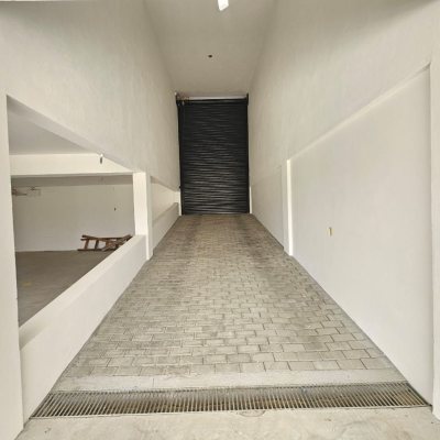 Predio com 414m², 8 garagens, no bairro Jardim Atlântico em Florianópolis