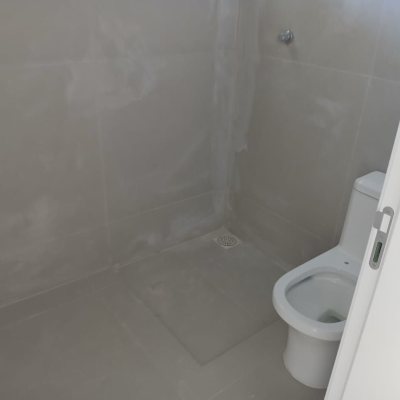 Casa Residencial com 68m², 2 quartos, 1 suíte, 2 garagens, no bairro Serraria em São José