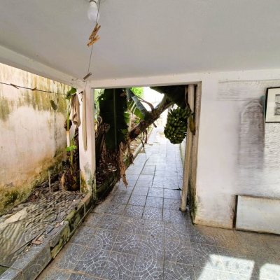 Casa Residencial com 192m², 4 quartos, 1 suíte, 1 garagem, no bairro Canto em Florianópolis