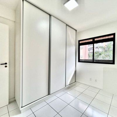 Apartamentos com 129m², 3 quartos, 1 suíte, 2 garagens, no bairro Bom Abrigo em Florianópolis