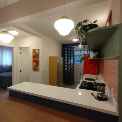 Apartamentos com 47m², 1 quarto, 1 garagem, no bairro Centro em Florianópolis