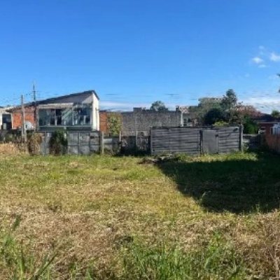 Terrenos Residenciais com 675m², no bairro Canasvieiras em Florianópolis