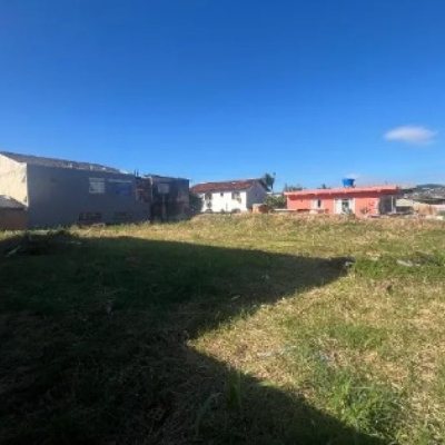 Terrenos Residenciais com 675m², no bairro Canasvieiras em Florianópolis