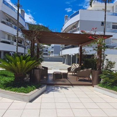 Apartamentos com 113m², 3 quartos, 1 suíte, 2 garagens, no bairro Ingleses do Rio Vermelho em Florianópolis