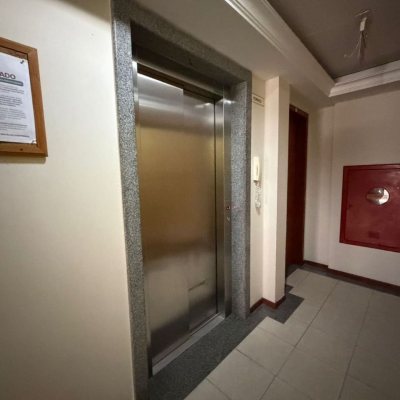 Apartamentos com 46m², 1 quarto, 1 suíte, 1 garagem, no bairro Carvoeira em Florianópolis