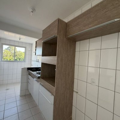 Apartamentos com 46m², 1 quarto, 1 suíte, 1 garagem, no bairro Carvoeira em Florianópolis