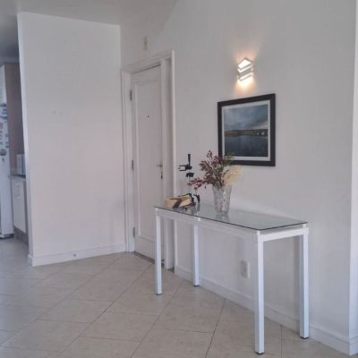 Apartamentos com 141m², 4 quartos, 1 suíte, 2 garagens, no bairro Praia Brava em Florianópolis