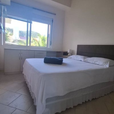 Apartamentos com 141m², 4 quartos, 1 suíte, 2 garagens, no bairro Praia Brava em Florianópolis