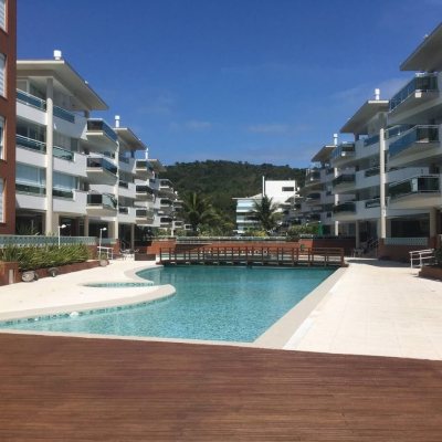 Apartamentos com 141m², 4 quartos, 1 suíte, 2 garagens, no bairro Praia Brava em Florianópolis