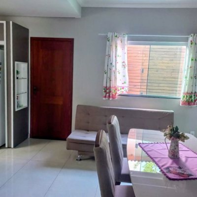 Casa Residencial com 143m², 3 quartos, 1 suíte, 1 garagem, no bairro Ingleses em Florianópolis