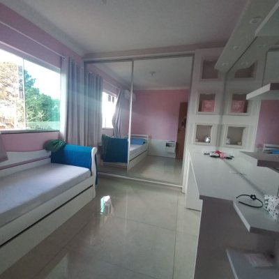 Casa Residencial com 143m², 3 quartos, 1 suíte, 1 garagem, no bairro Ingleses em Florianópolis