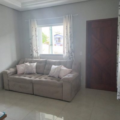 Casa Residencial com 143m², 3 quartos, 1 suíte, 1 garagem, no bairro Ingleses em Florianópolis