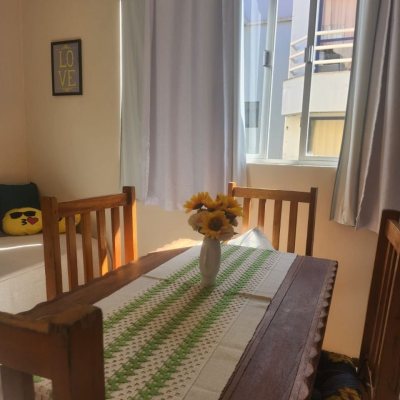 Apartamentos com 31m², 1 quarto, 1 garagem, no bairro Canasvieiras em Florianópolis
