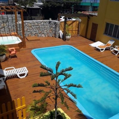 Apartamentos com 31m², 1 quarto, 1 garagem, no bairro Canasvieiras em Florianópolis