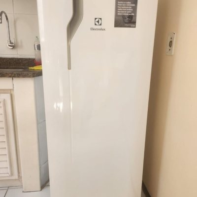 Apartamentos com 31m², 1 quarto, 1 garagem, no bairro Canasvieiras em Florianópolis