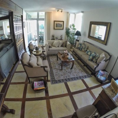 Apartamentos com 264m², 4 quartos, 1 suíte, 2 garagens, no bairro Centro em Florianópolis