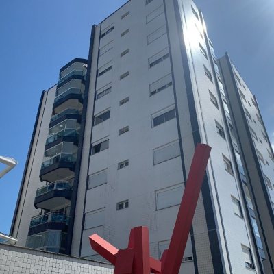 Apartamentos com 116m², 3 quartos, 1 suíte, 2 garagens, no bairro Santa Mônica em Florianópolis