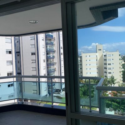 Apartamentos com 116m², 3 quartos, 1 suíte, 2 garagens, no bairro Santa Mônica em Florianópolis