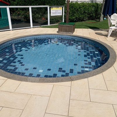 Apartamentos com 116m², 3 quartos, 1 suíte, 2 garagens, no bairro Santa Mônica em Florianópolis