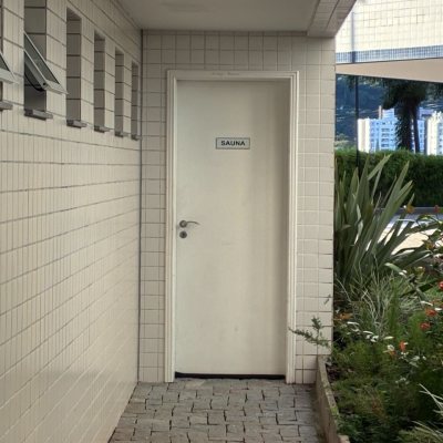 Apartamentos com 116m², 3 quartos (sendo 1 suíte), 2 garagens, no bairro Parque São Jorge em Florianópolis