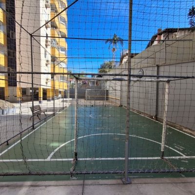 Cobertura com 127m², 3 quartos, 1 suíte, 2 garagens, no bairro Saco Grande em Florianópolis