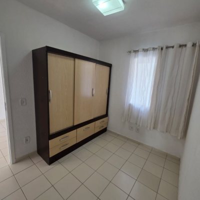 Casa em Condomínio com 67m², 3 quartos, 2 garagens, no bairro Bela Vista em Palhoça