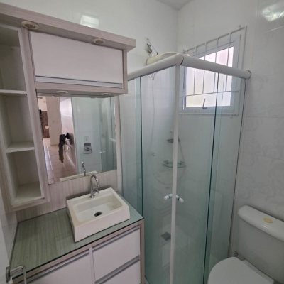 Casa em Condomínio com 67m², 3 quartos, 2 garagens, no bairro Bela Vista em Palhoça