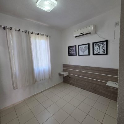 Casa em Condomínio com 67m², 3 quartos, 2 garagens, no bairro Bela Vista em Palhoça
