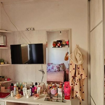 Casa Residencial com 241m², 3 quartos, 1 suíte, 3 garagens, no bairro barreiros em São José