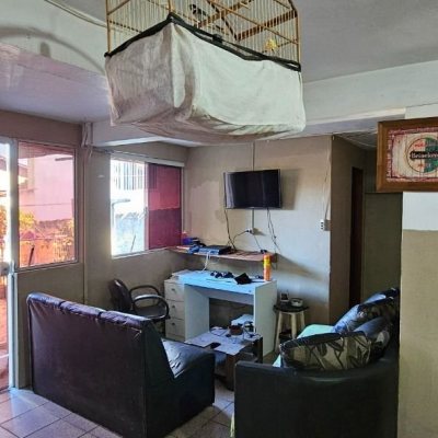 Casa Residencial com 241m², 3 quartos, 1 suíte, 3 garagens, no bairro barreiros em São José
