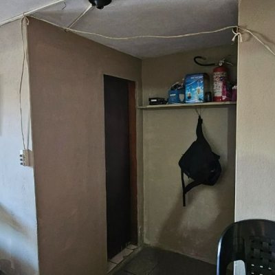 Casa Residencial com 241m², 3 quartos, 1 suíte, 3 garagens, no bairro barreiros em São José