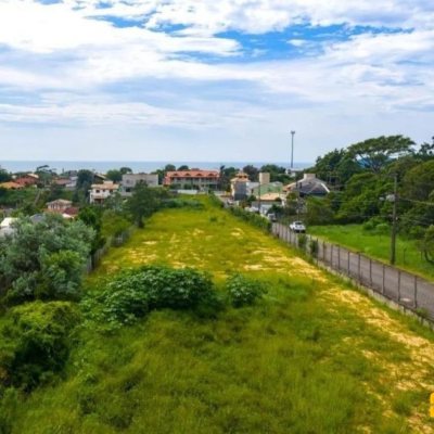 Terrenos Residenciais com 6000m², no bairro Campeche em Florianópolis