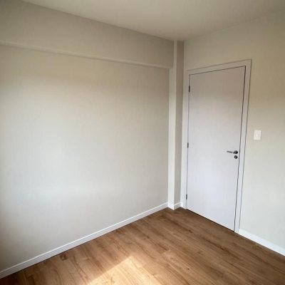 Apartamentos com 89m², 3 quartos, 1 suíte, 1 garagem, no bairro Trindade em Florianópolis