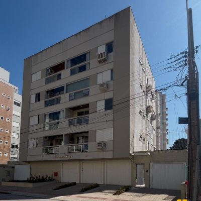 Apartamentos com 89m², 3 quartos, 1 suíte, 1 garagem, no bairro Trindade em Florianópolis
