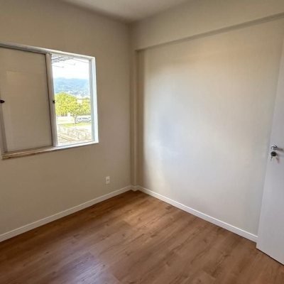 Apartamentos com 89m², 3 quartos, 1 suíte, 1 garagem, no bairro Trindade em Florianópolis