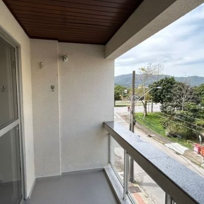 Apartamentos com 89m², 3 quartos, 1 suíte, 1 garagem, no bairro Trindade em Florianópolis
