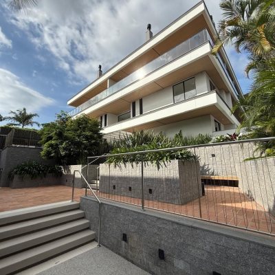 Apartamentos com 92m², 2 quartos (sendo 2 suítes), 2 garagens, no bairro Santo Antônio De Lisboa em Florianópolis